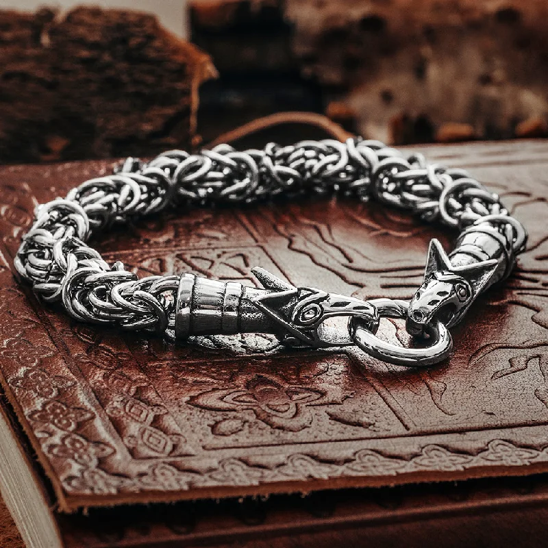 Bracelets For Dazzling Looks-Wolf King Chain Bracelet, Stainless Steel