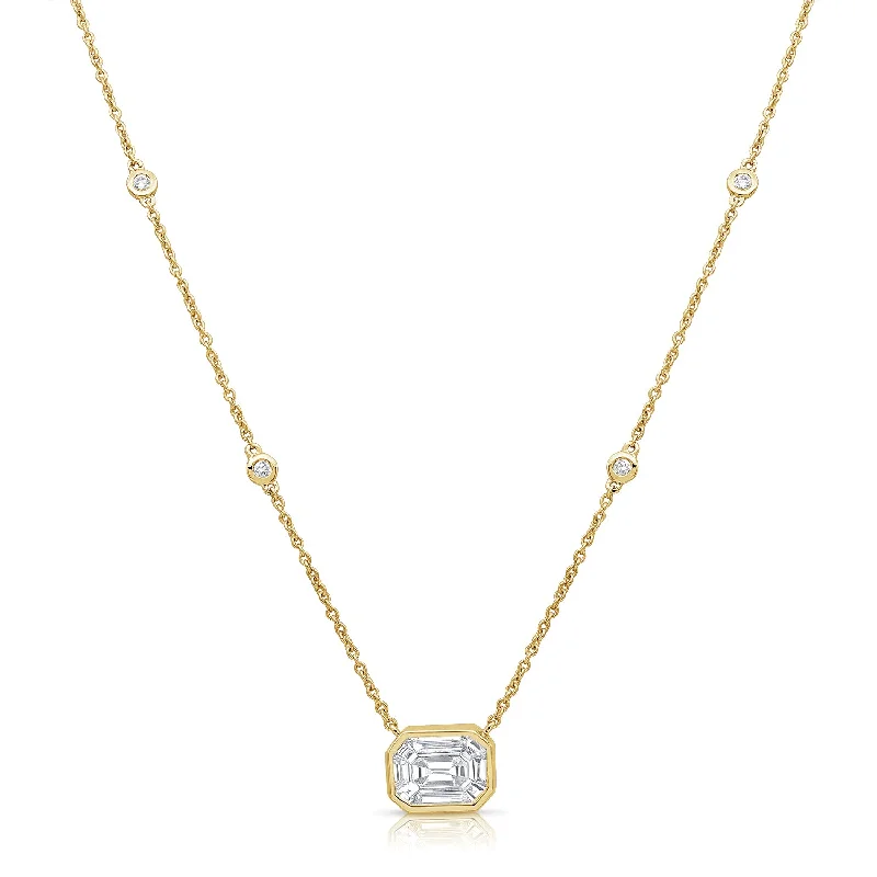 Trendy Crystal Necklaces For Casual Wear-Illusion Set Pendant in 14K Gold