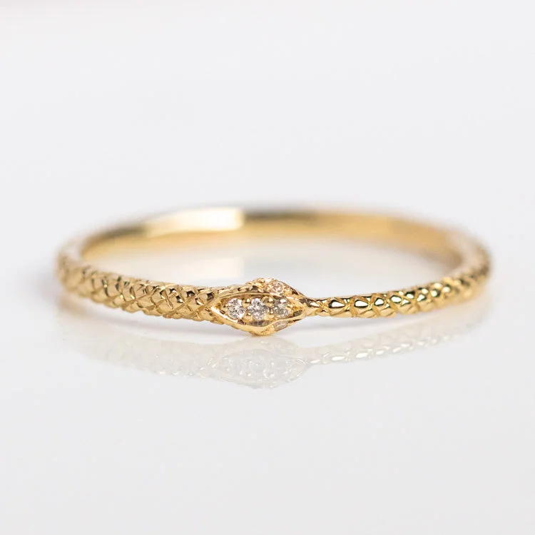 Classic Gold Cocktail Rings For Bold Glam-Ouroboros Diamond Snake Ring